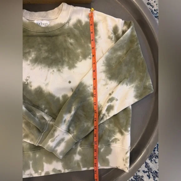 VELVET By Graham & Spencer True Tie Dye Soft Fleece Sweatshirt Green Small - Picture 7 of 7